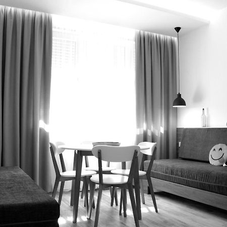 Urban Rooms Tiranë Ngoại thất bức ảnh