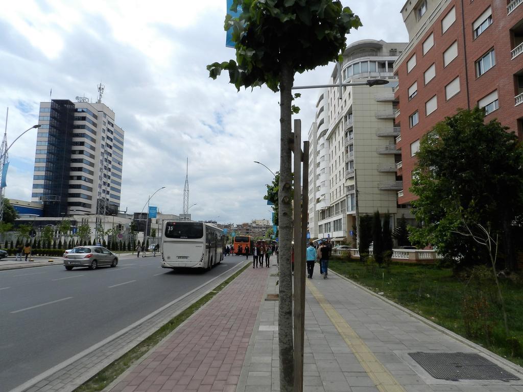 Urban Rooms Tiranë Ngoại thất bức ảnh