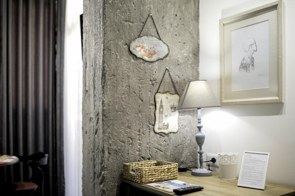 Urban Rooms Tiranë Ngoại thất bức ảnh