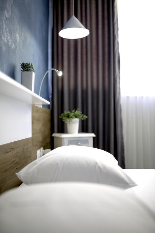 Urban Rooms Tiranë Ngoại thất bức ảnh