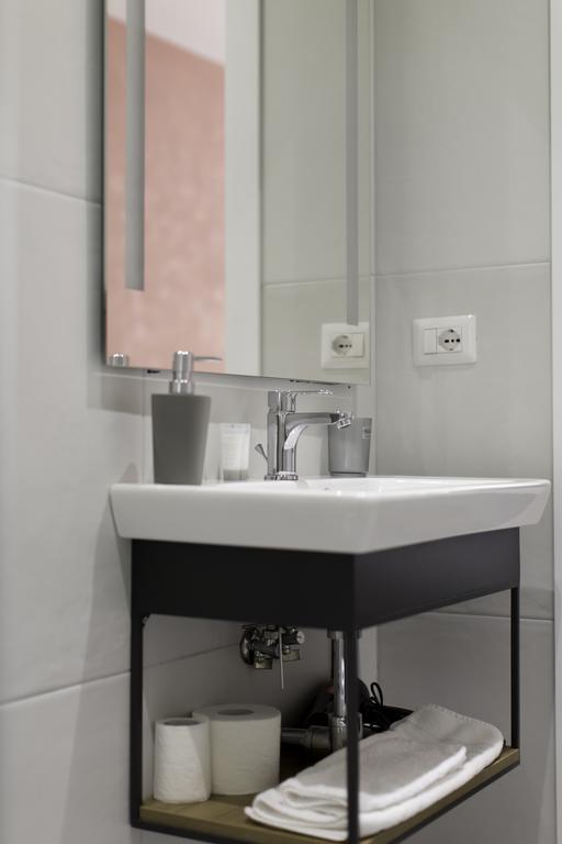 Urban Rooms Tiranë Ngoại thất bức ảnh