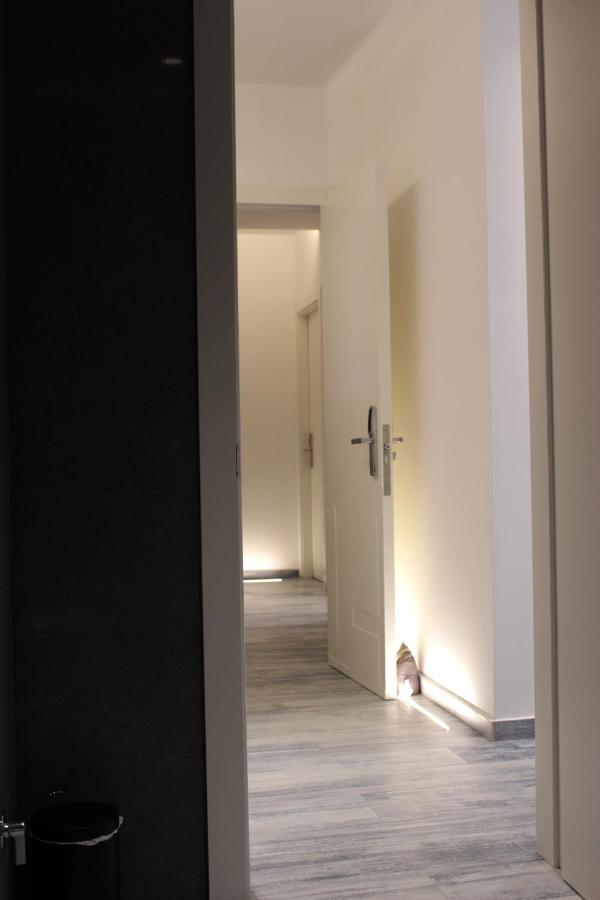 Urban Rooms Tiranë Ngoại thất bức ảnh